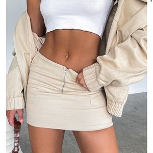 White Fox Boutique Give It To Me Mini Skirt Oatmeal - size XS, NWT